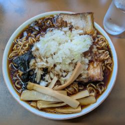 ラーメン1,100円