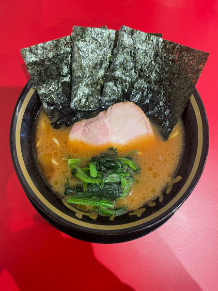 「ラーメン並(900円)」@とらきち家の写真