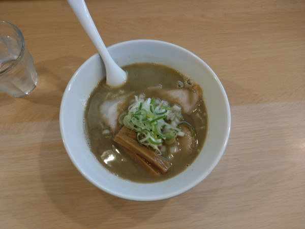 「こいくち煮干そば 太麺 850円」@麺屋あぶさんの写真
