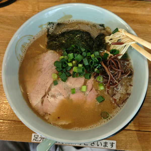 「ラーメン（850円）ランチセットチャーシュー丼（500円）」@麺屋 きく川の写真