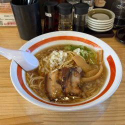 懐かしの中華そば　780円