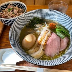 特製貝塩ラーメン¥1,450＋炙り肉飯¥350