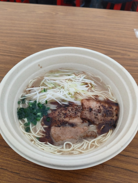 「豚骨ラーメン」@ふくやラーメン工房 別府総本店の写真