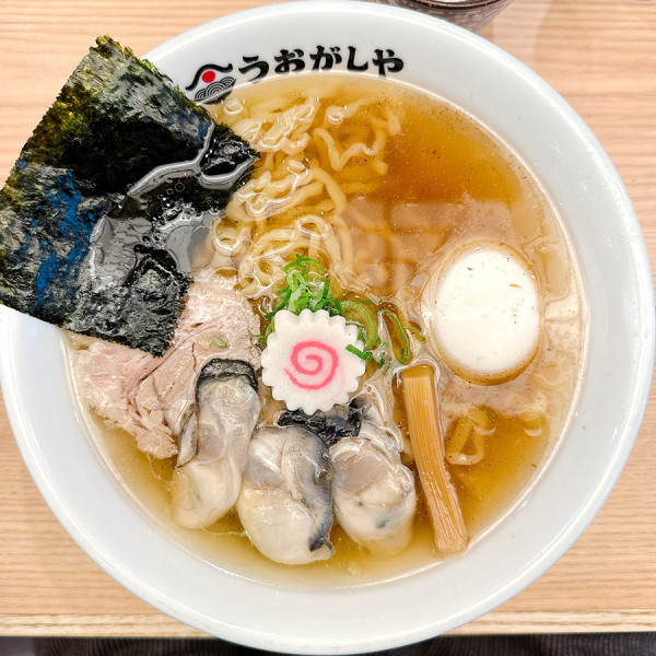 「生かきプレミアム貝だしラーメン」@鮨とラーメン うおがしや 渋谷店の写真
