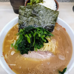 横浜ラーメン 町田家 町田本店の画像