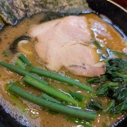 ラーメン・にんにくの芽増し