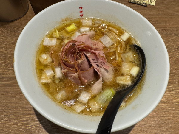 「乱舞」@博多豚骨醤油らーめん ウチダヤの写真