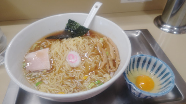 「中華そば＆生卵」@中華そば 大咲の写真