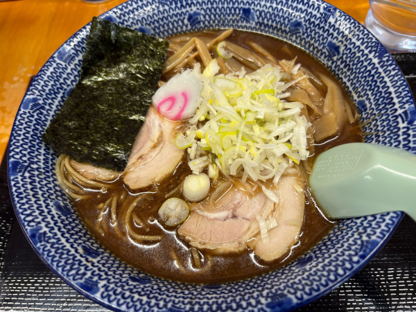 「魚介中華そば850円」@中華そば 香十の写真