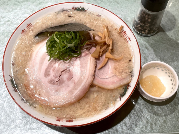 「【限定①】しおとん」@らぁ麺 花萌葱の写真