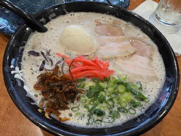 「味玉ラーメン980円+その他いろいろ」@博多一成一代の写真