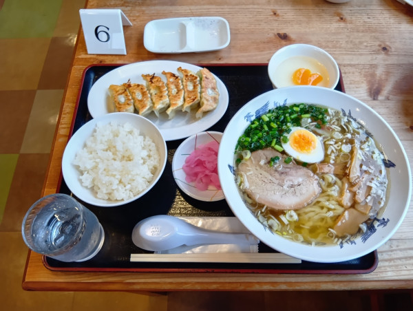 「佐野ラーメンセット」@宇都宮餃子館 健太餃子 東口店の写真
