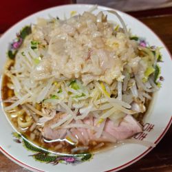 ラーメン+ブタ