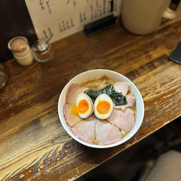 「イリコそば、味玉、チャーシュー」@中華そば いぶきの写真