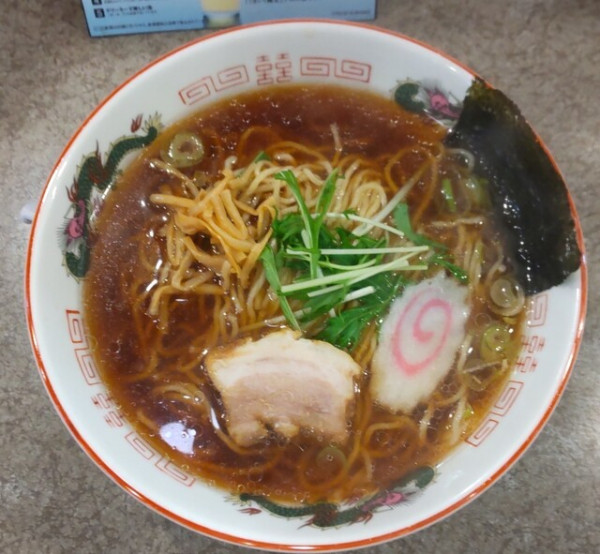 「中華そば 660円 ・大盛110円」@中華そば おつまみ 日の出軒 福島西店の写真