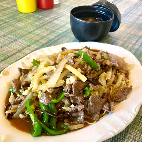 「ビーフチャーメン（赤だし付き）1,400円」@シーサイドドライブインの写真