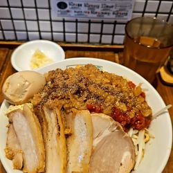 特製トマ二郎＋ニンニク