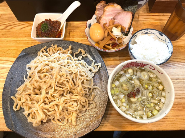 「特製つけそば+カレー玉+ライス」@中華そば専門 とんちぼの写真