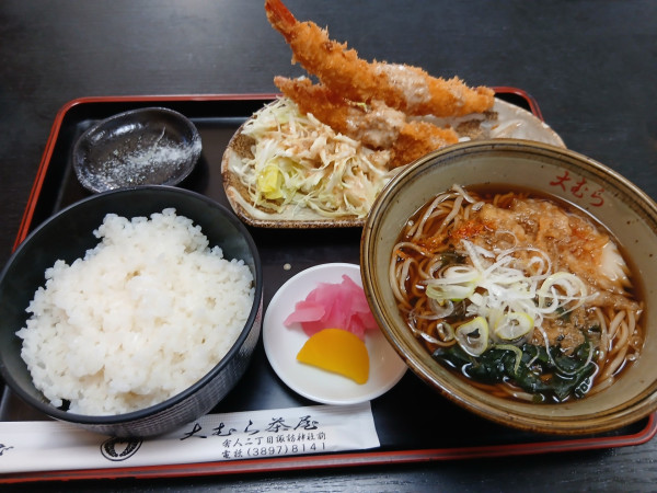 「サービスセットFエビフライ・たぬき蕎麦セット 830円」@大むら茶屋の写真