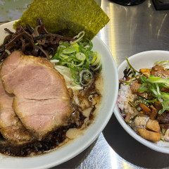 豚骨らーめん ぶたきち 本厚木店の写真