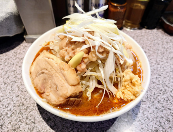 「辛いラーメン ミニ」@ラーメン宮郎の写真