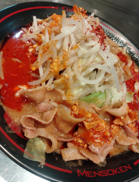 「紅らーめん」@麺創研 紅 府中の写真