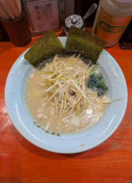 「塩ネギラーメン」@ラーメンショップ椿 春日部南桜井店の写真