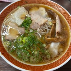 ワンタンメン　¥1000