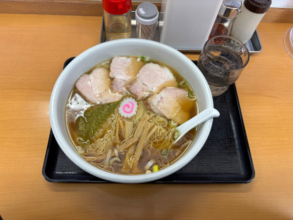 「チャーシュワンタン麺」@らーめん どんぐりの写真
