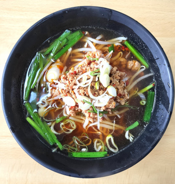 「台湾ラーメン+炒飯セット 910円」@四川料理 麗都の写真