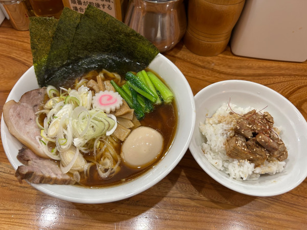 「特選らぁめん　チャーシュー丼」@神田らぁめん 悠の写真