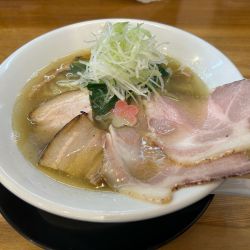 こはね白醤油そば（チャーシュー）