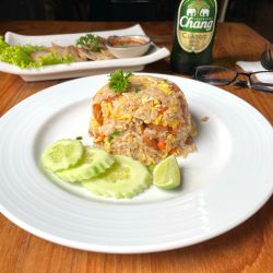 Sit and Wonderの画像