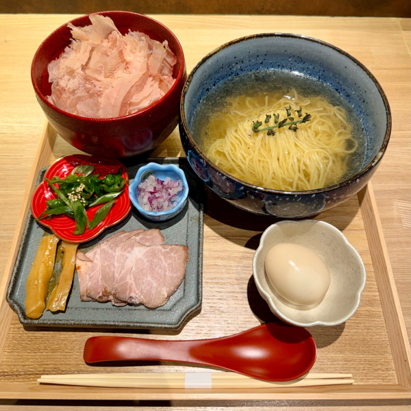 「芳醇トリュフだし塩そば」@節丸の写真