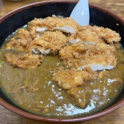 チキンカツカレーラーメン(850円)＋大盛り(100円)