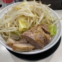 ラーメン（小）980円+ブタ１枚120円