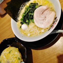 チャーハンセット(醤油)(1,250円)