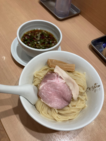 「つけ麺(大盛り)」@らぁ麺はやし田 道頓堀店の写真