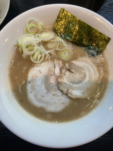 「ラーメン」@久留米とんこつラーメン とん八。の写真
