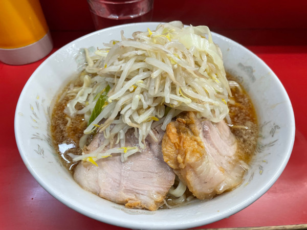 「小ラーメン　￥７００」@ラーメン二郎 三田本店の写真