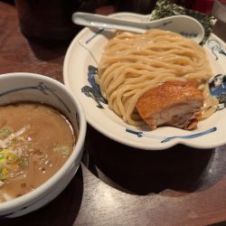 濃厚つけ麺（大盛り）