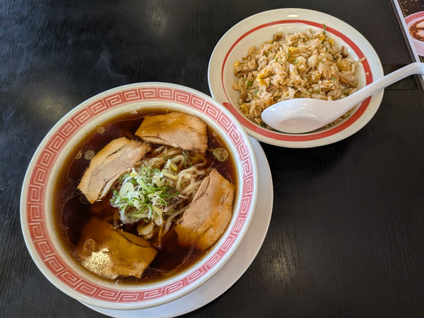 「郡山ブラック + チャーハン」@幸楽苑 下館店の写真