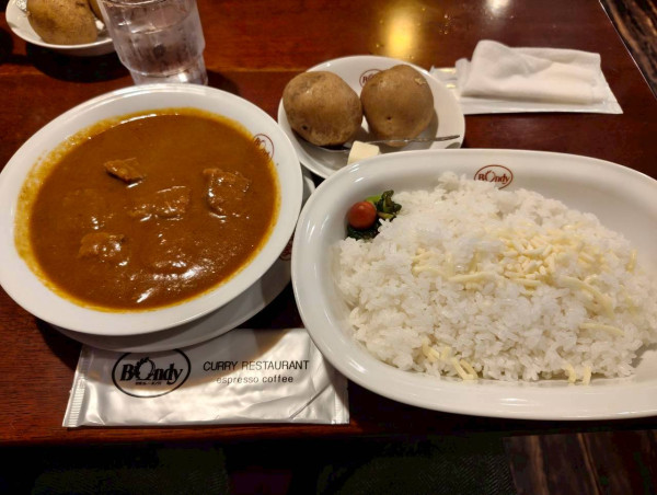 「ビーフカレー（大盛）」@欧風カレー Bondy 神保町本店の写真
