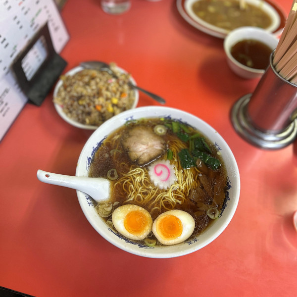 「味玉ラーメン＋半チャーハン」@山田屋の写真