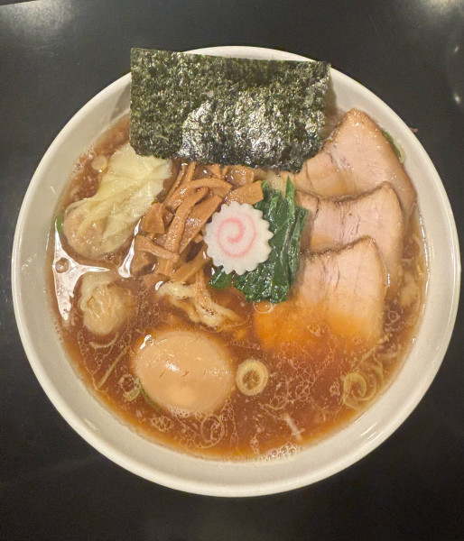 「特製醤油ラーメン」@AKEBIの写真