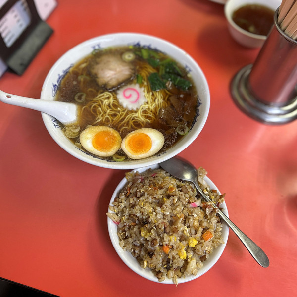 「半チャーハン」@山田屋の写真