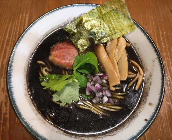 「【限定】イカ墨ハイブリッド出汁そば ¥1000」@麺屋たつみ 喜心 狭山店の写真