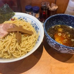 濃厚つけめん930円　大盛150円