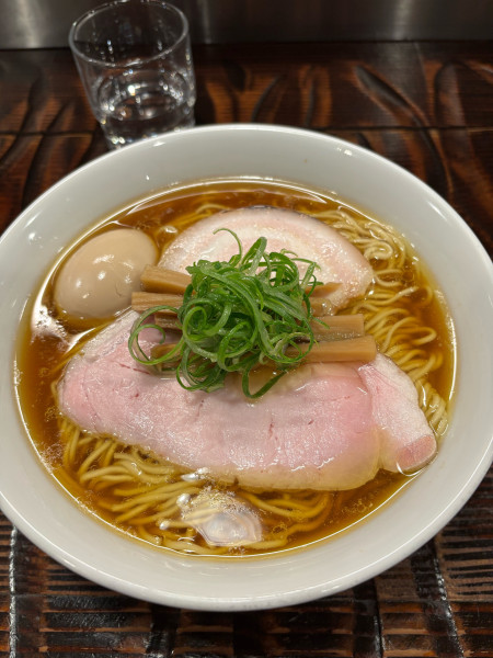 「中華そば 大盛り 味玉」@中華そばビートの写真