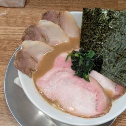 なま醤油とんこつらーめん